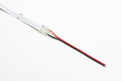 Nacvakávací rovný konektor pro COB LED pásky 10 mm s kabelem