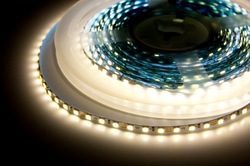 Mini nejtenčí LED pásek šířka 3mm, 168led/m, 12V, teplá bílá